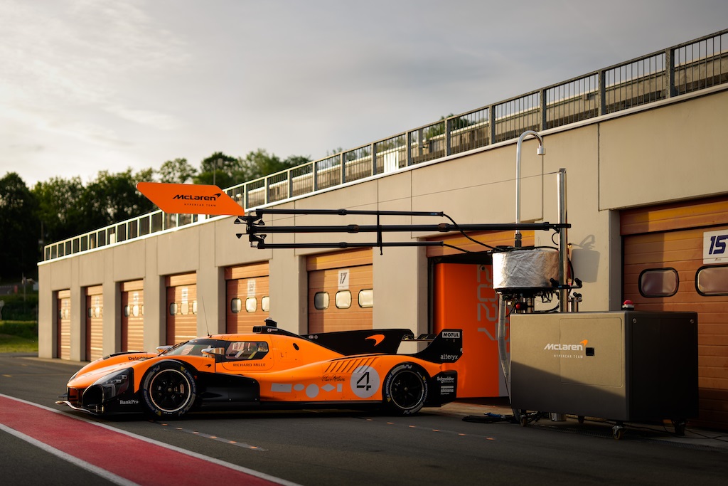 Mikkel Jensen først bag rattet i McLarens nye Le Mans-våben.
(Foto: McLaren Racing)